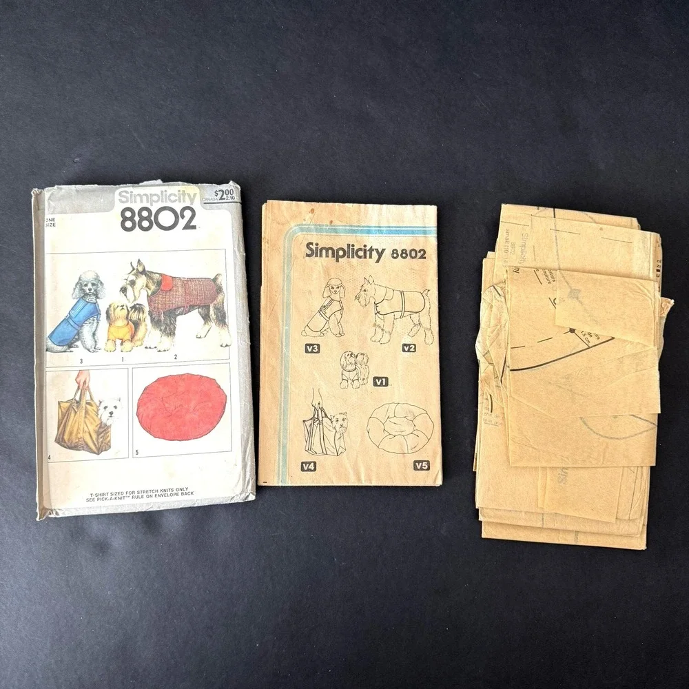 Vtg Simplicity 8802 Craft Sewing Pattern Dog Pet Clothes Shirt Coat Bag Bed Cut